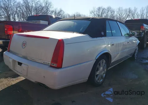 2006 Cadillac Dts Standard z USA, uszkodzony, nr VIN 1G6KD57Y56U185379